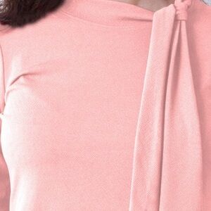 Larry Levine Tie High Neck Sweater Sz M Pink Women